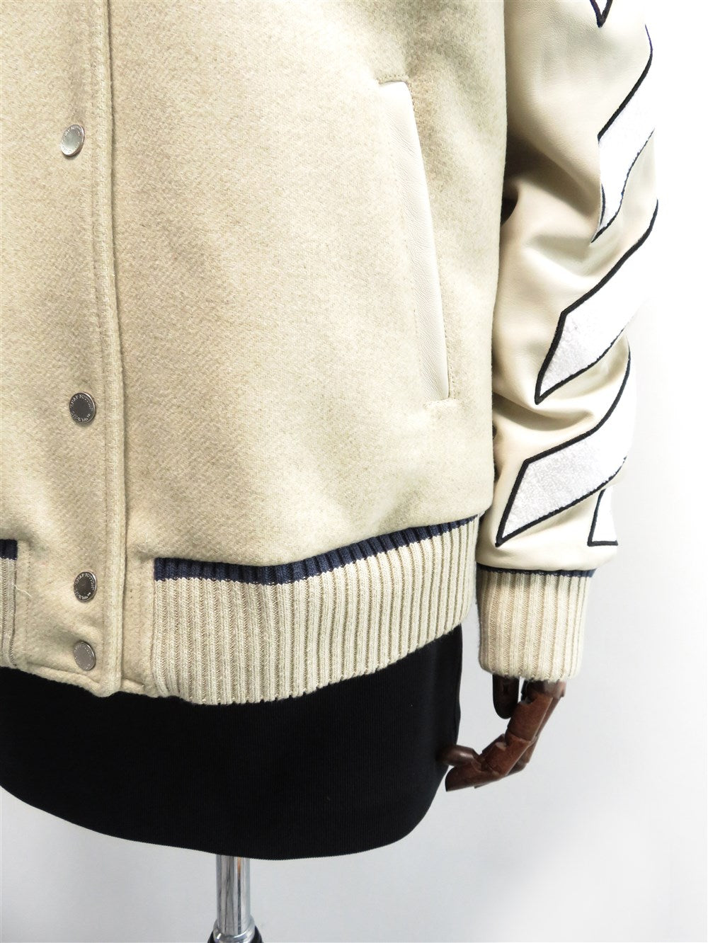 バーシティ ジャケット