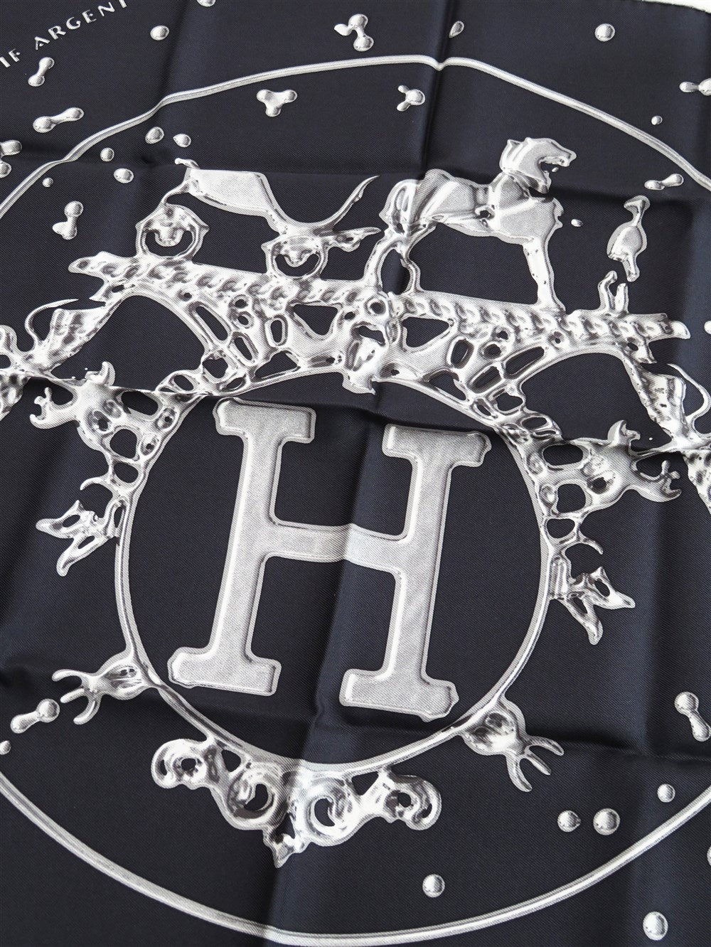 カレ45 銀の雫 スカーフ