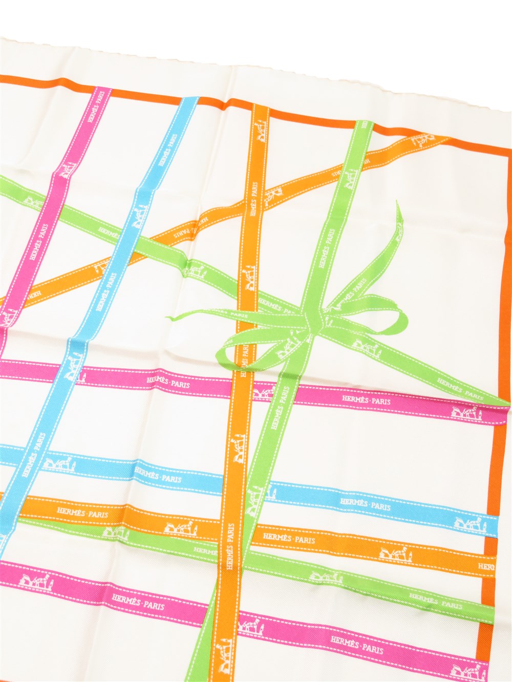 ☘️極美品☘️ HERMES カレ45　ボルデュック リボン　ガヴロッシュ ☘️極美品☘️ HERMES カレ45 ボルデュック リボン ガヴロッシュ