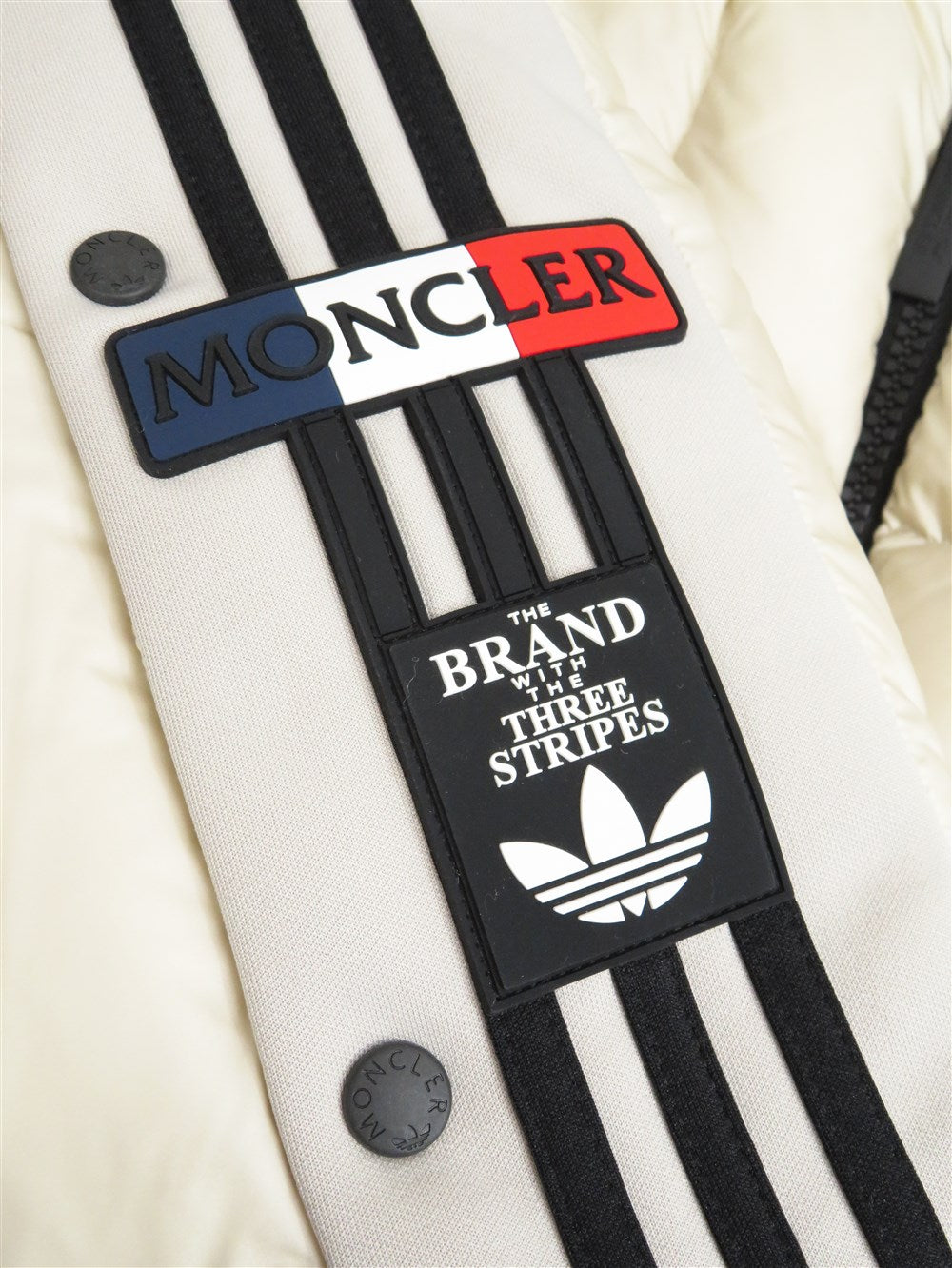 Moncler x ADIDAS FUSINE ショート ダウン ジャケット