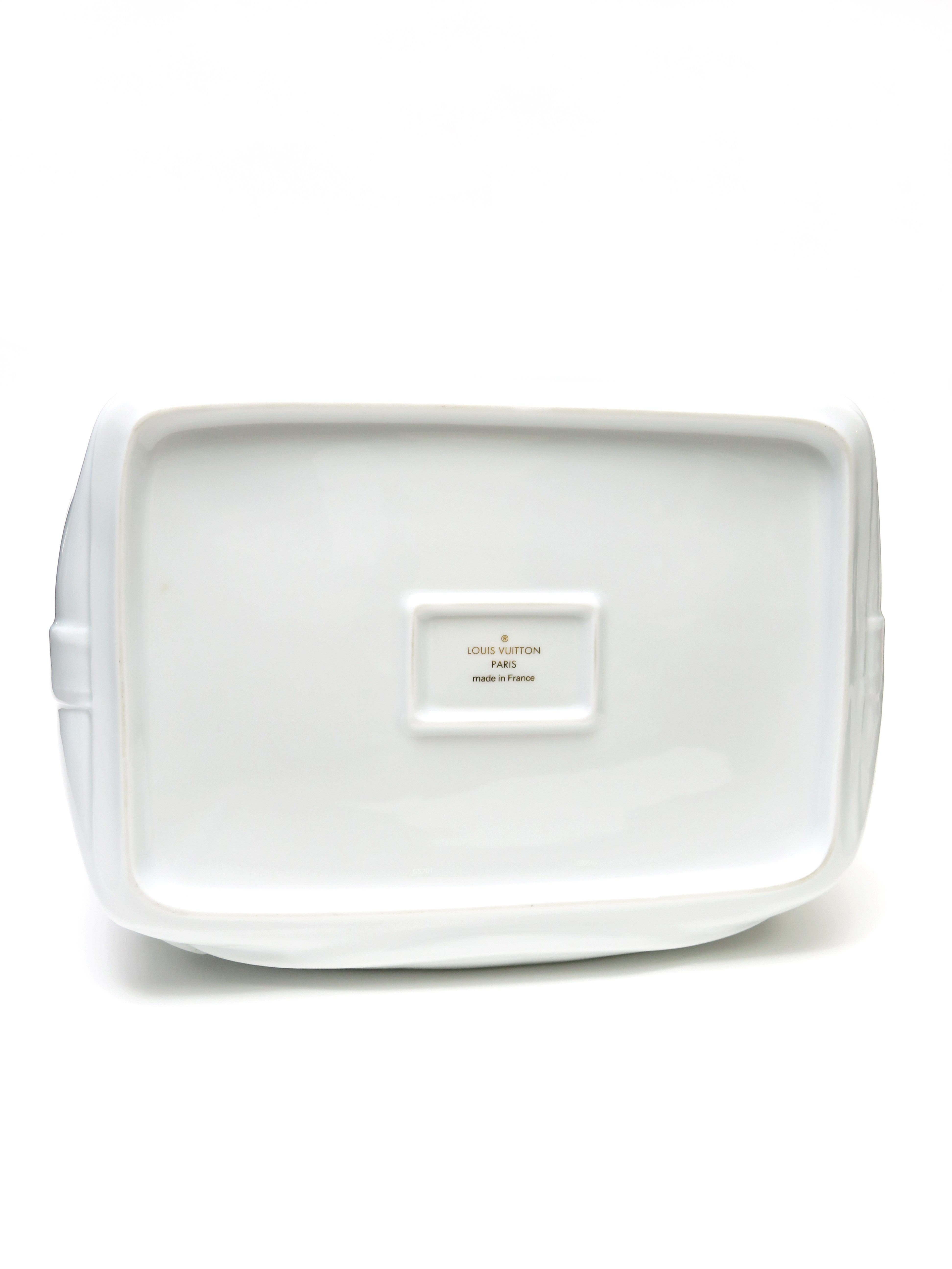 ヴェース・ポーセリン モノグラム フラワーべース