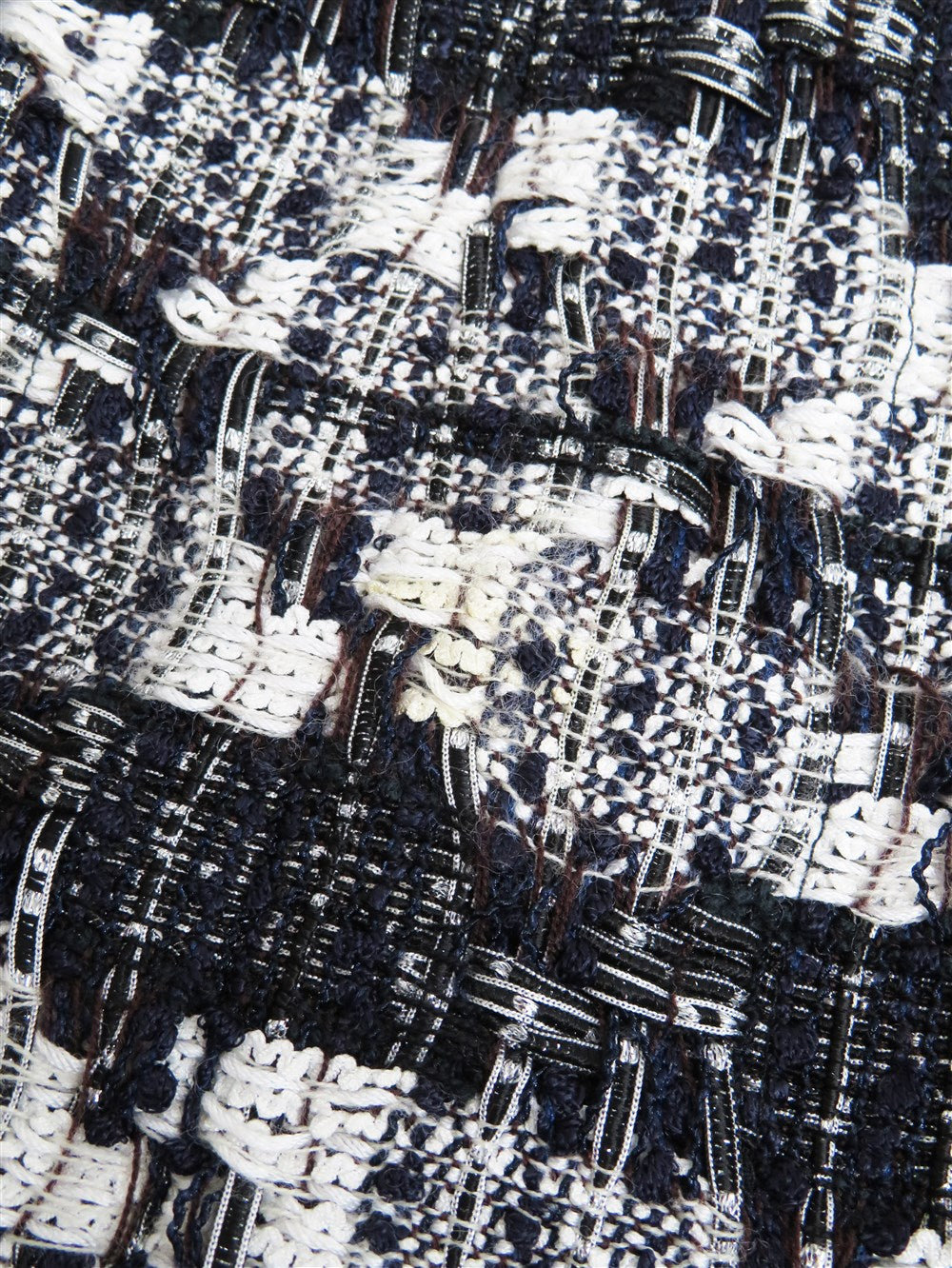 CC ツイード ノーカラー スーツ