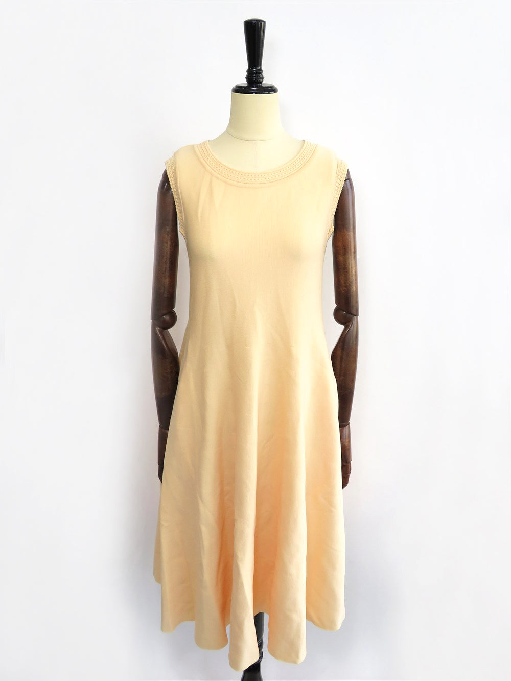 スリーブレス ワンピース MAGNOLIA