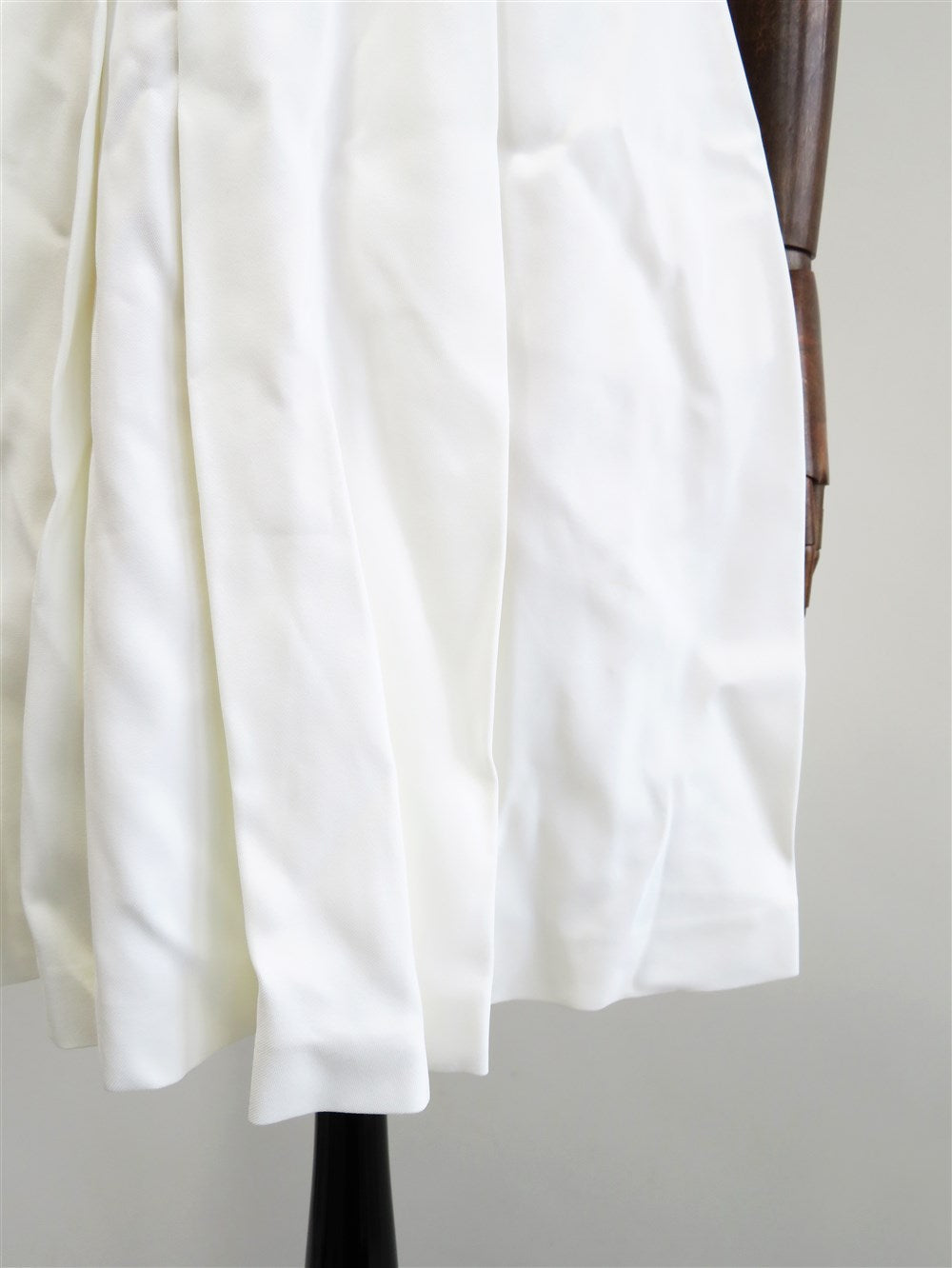 スリーブレス ジップディティール ワンピース