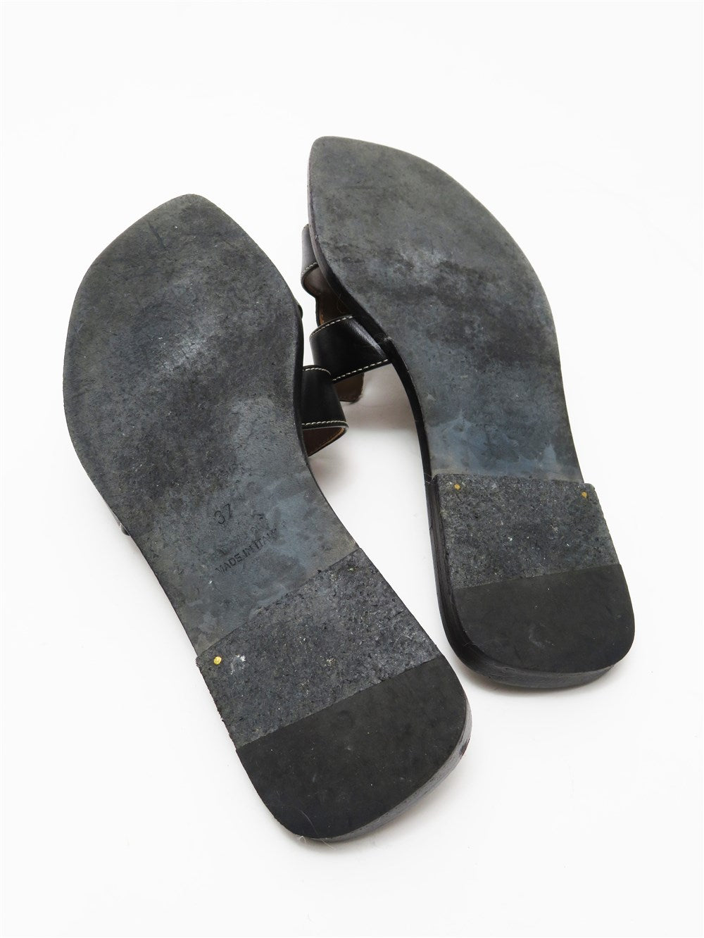 オラン サンダル