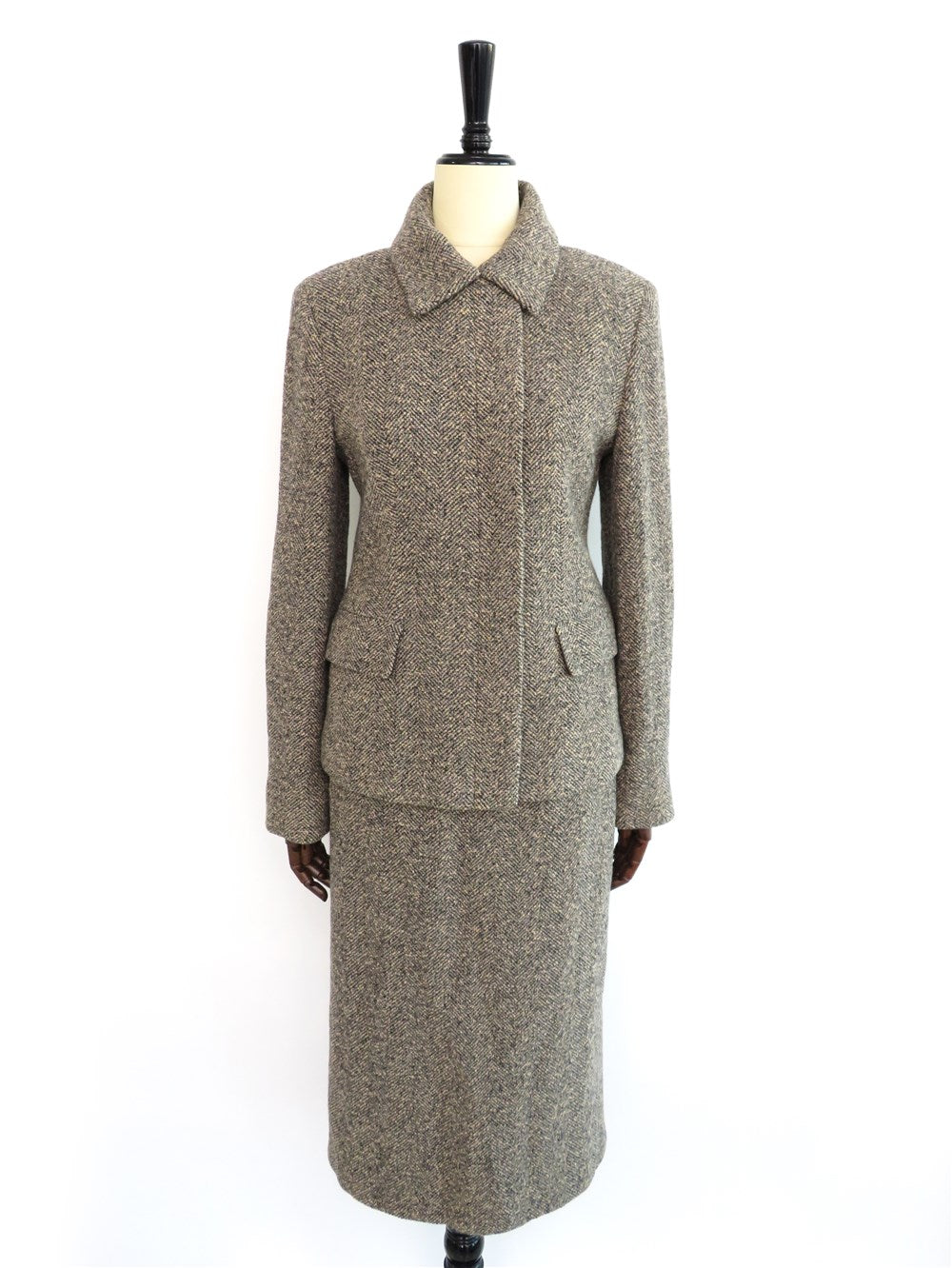 ツイード スーツ