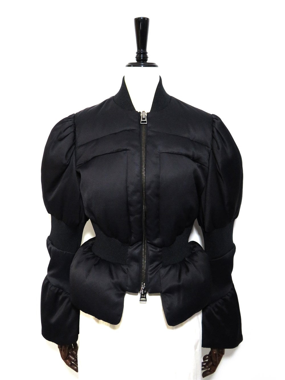 パフスリーブ ペプラム ダウン ジャケット