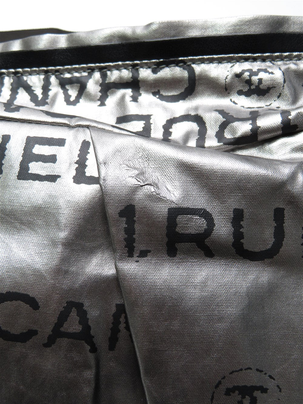 CC アンリミテッド クラッチ バック