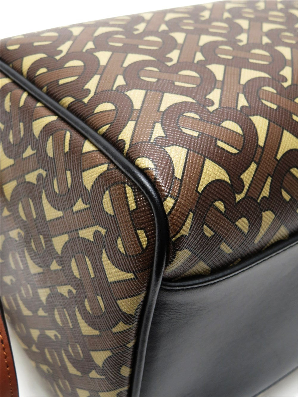 TBモノグラム トラベル ポーチ