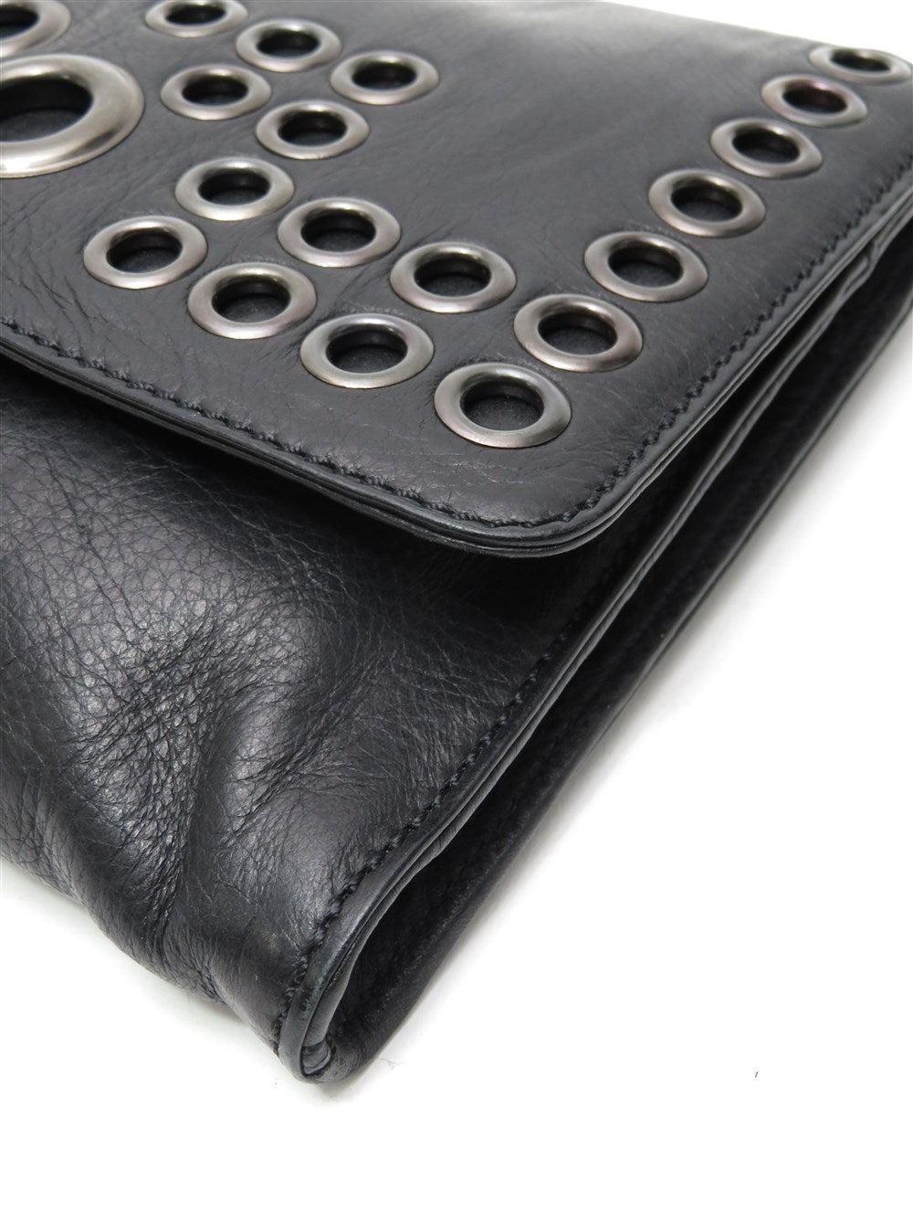 レザー パンチング クラッチ バック