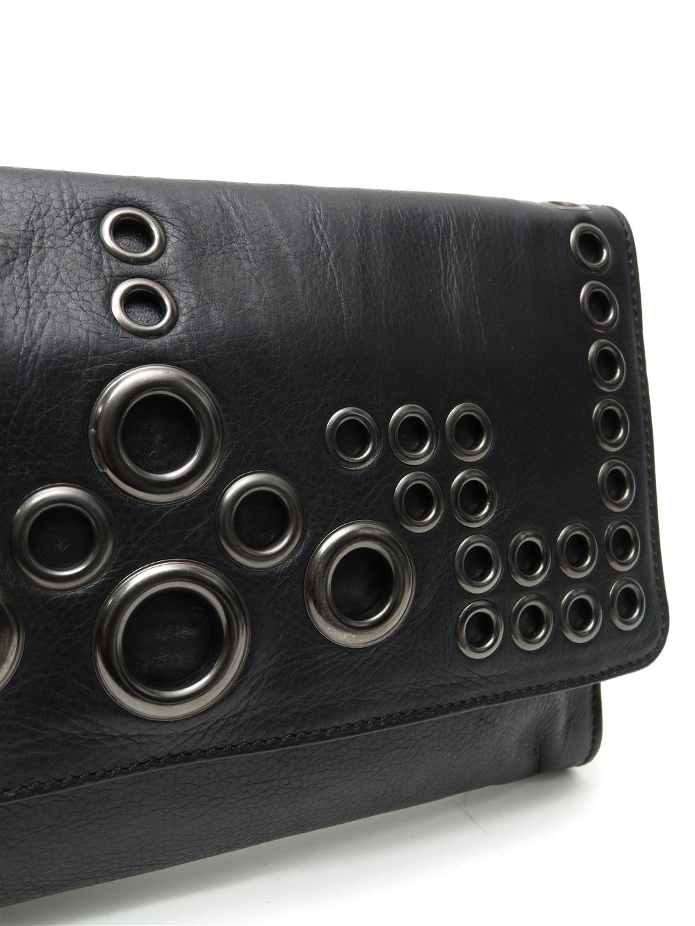 レザー パンチング クラッチ バック