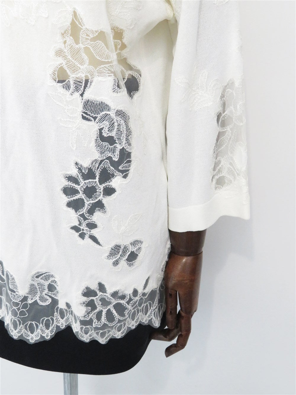 シアーフローラルレース ボートネック トップス