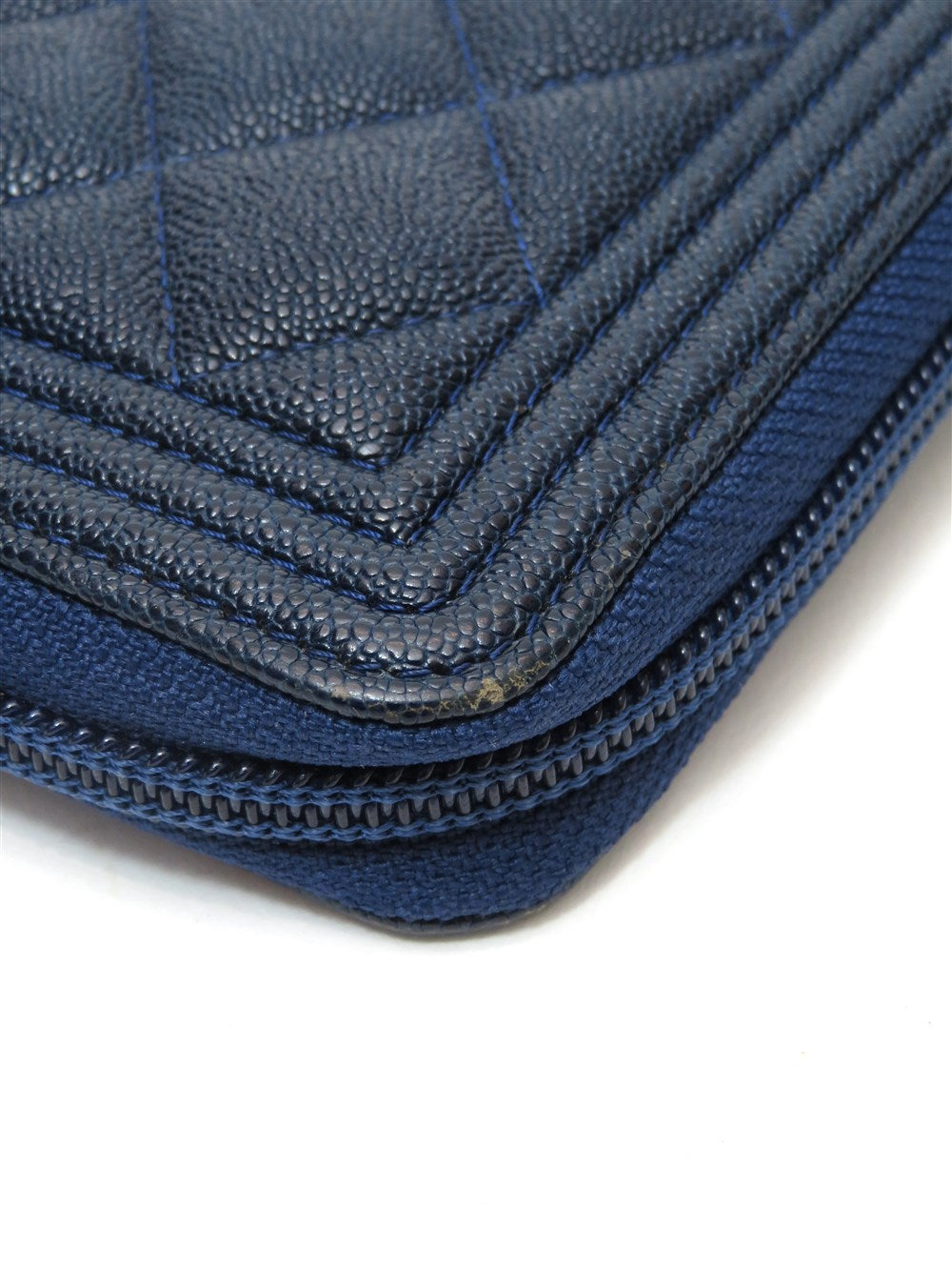 CHANEL 長財布　ラウンドジップ　限定カラー　ネイビー CC ボーイシャネル ラウンドジップ ロング ウォレット