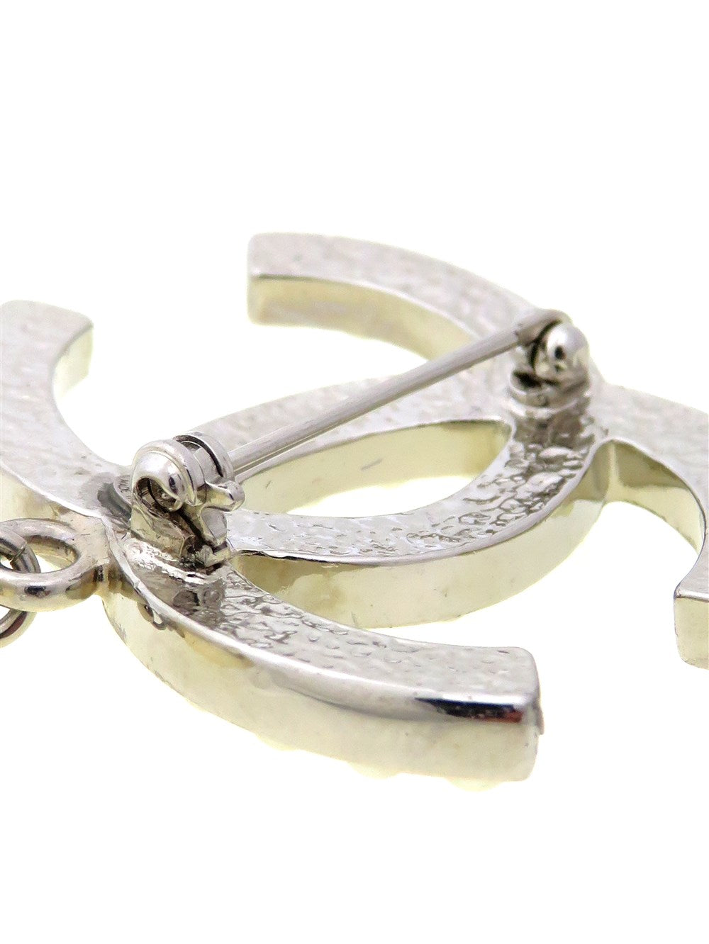 CC ココマーク パールドロップ ブローチ