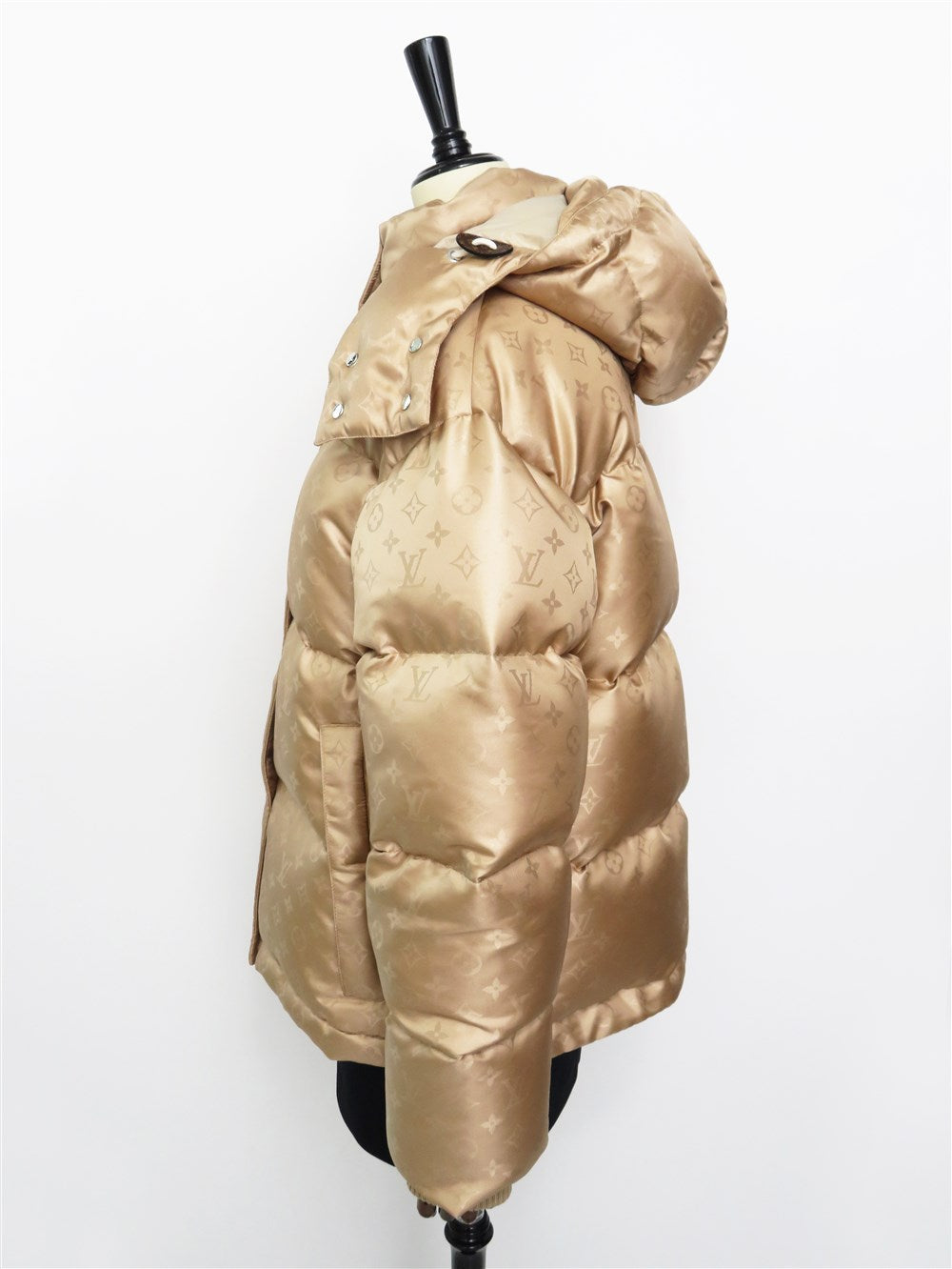 モノグラム パッファー ダウン ジャケット