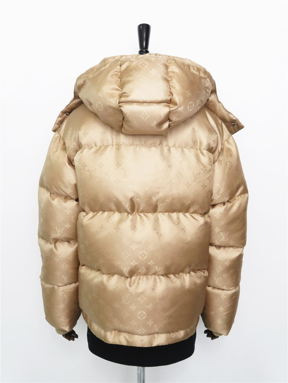 モノグラム パッファー ダウン ジャケット