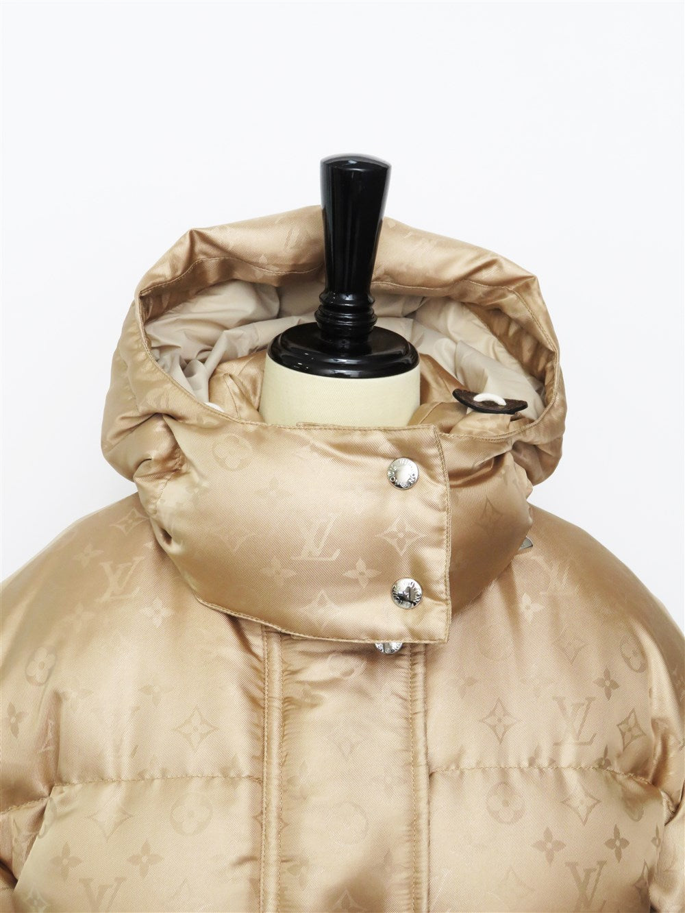 モノグラム パッファー ダウン ジャケット