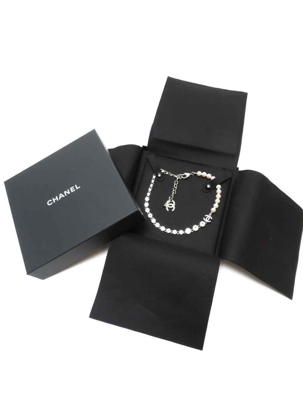 CC ラインストーン パール チョーカー 2025