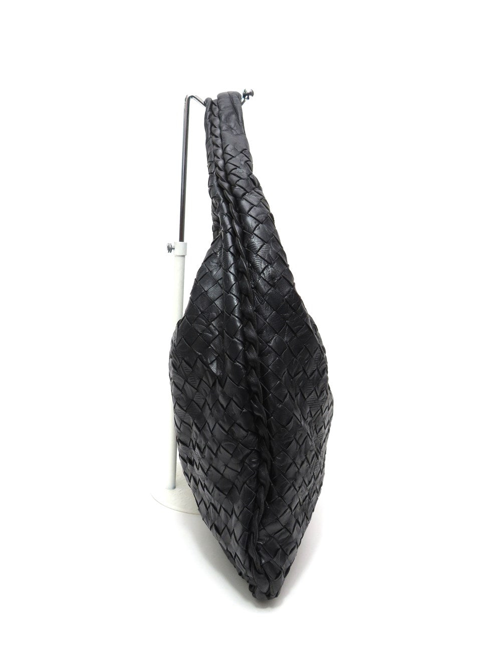 イントレチャート エンボス レザー ホーボー ワンショルダー バッグ