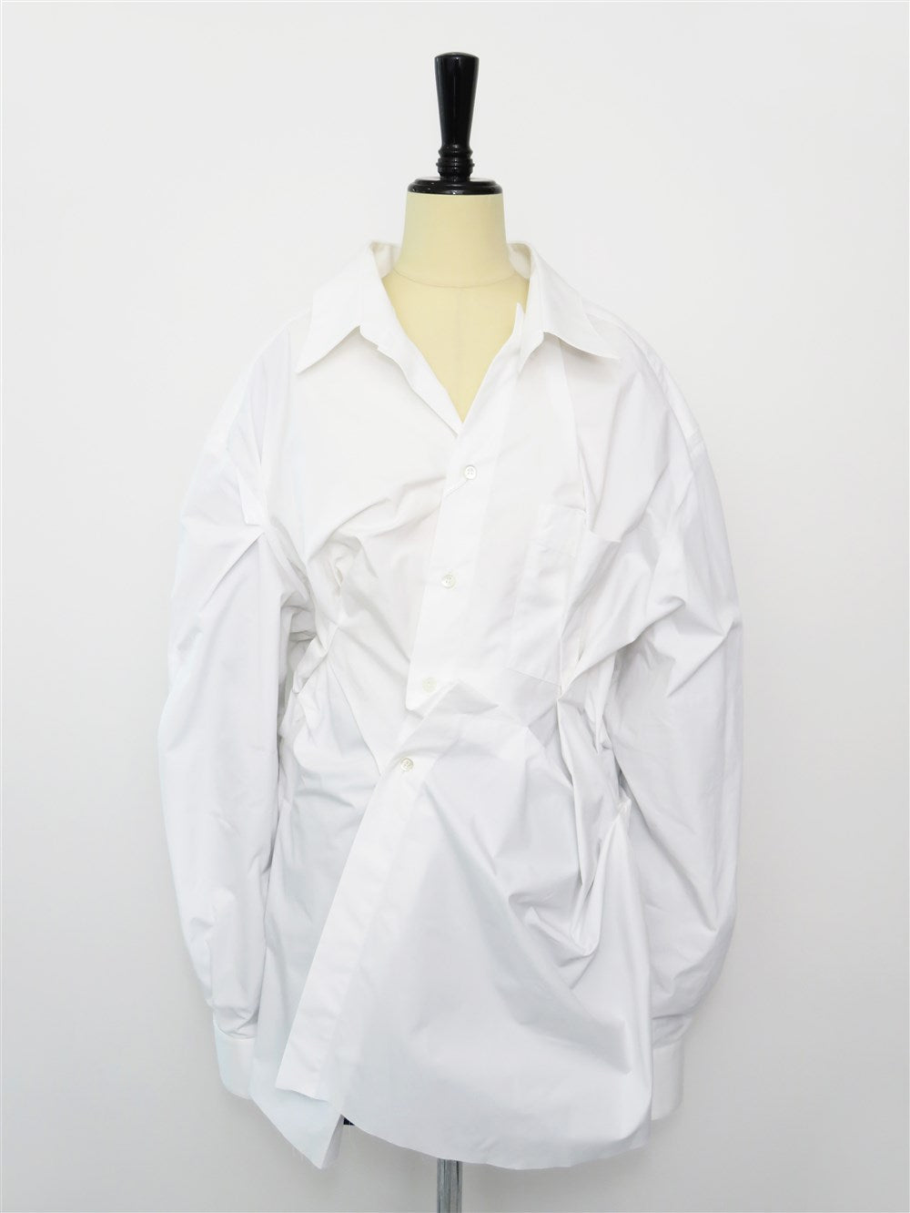 アシンメトリー ギャザー シャツ