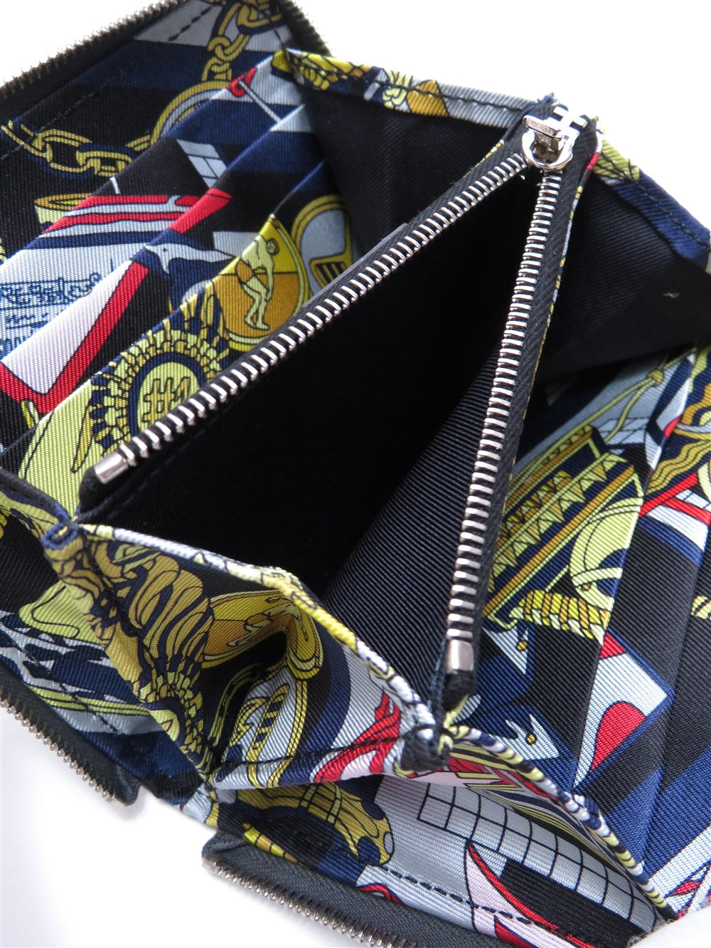 アザップ シルクイン コンパクト Ｗ刻印
