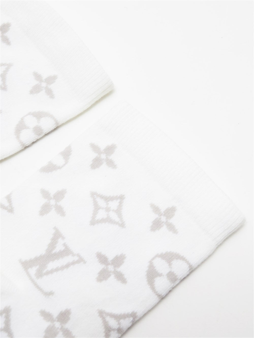 LV × TM 村上隆 ソックス・チェリー