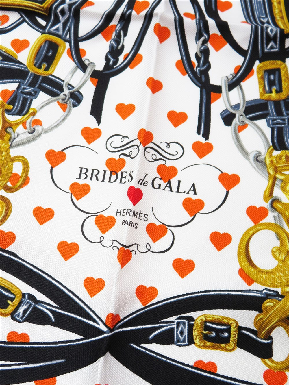 カレ45 Brides de Gala Love ブリッド・ドゥ・ガラ・ラヴ シルク スカーフ