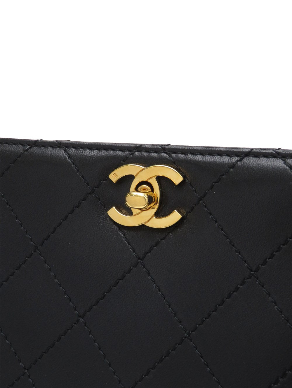 CC マトラッセ セミショルダー バッグ